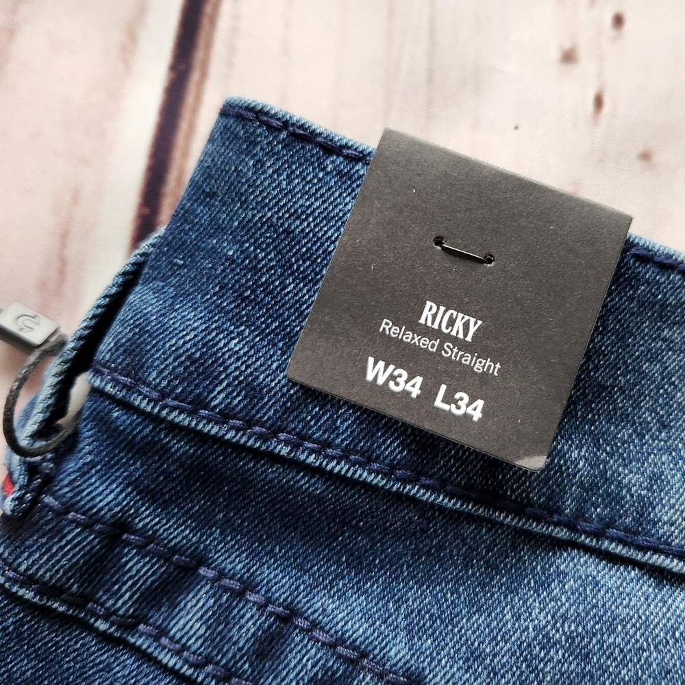 NWT True Religion "Ricky Big T Flap Straight" Leg Blue Jean | Men's Size 34x34 - Picture 9 of 12